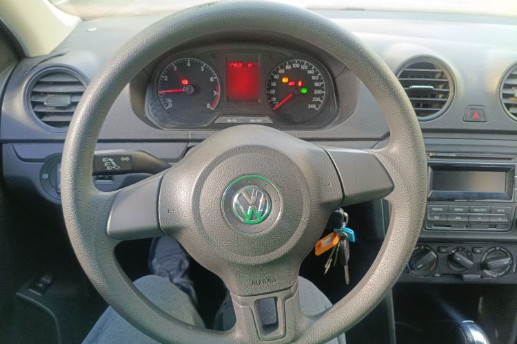 Used Volkswagen Jetta 2015 Value Edition 1.6L Automatic Fashion Version
