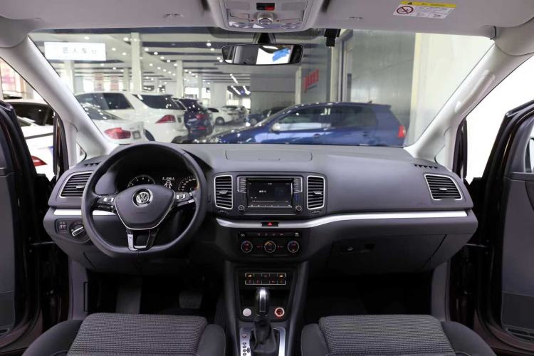 Used Volkswagen Sharan 2018 Revised Version 380TSI Comfort Edition 7-Seater
