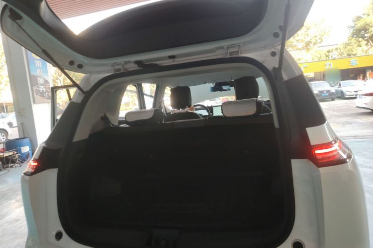 Used AION Y 2023 Plus 510 Enjoy Edition
