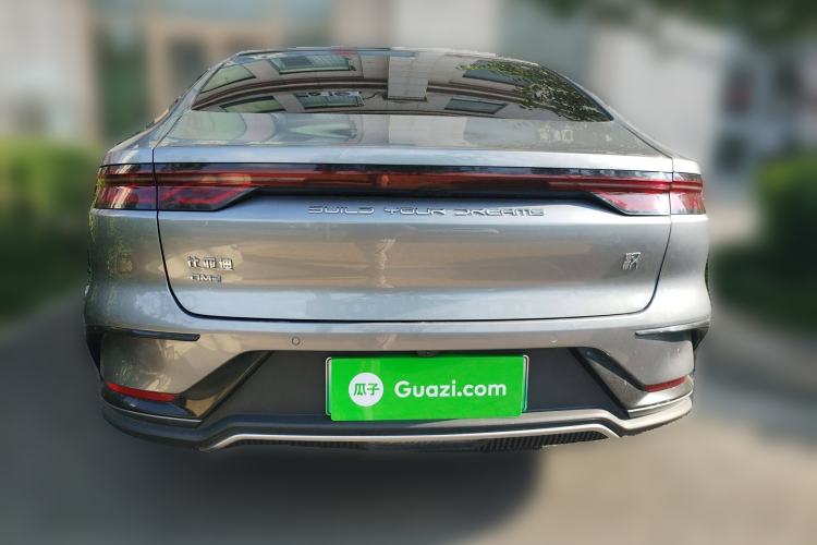 Used BYD Han 2022 DM-i 121KM Prestige Model
