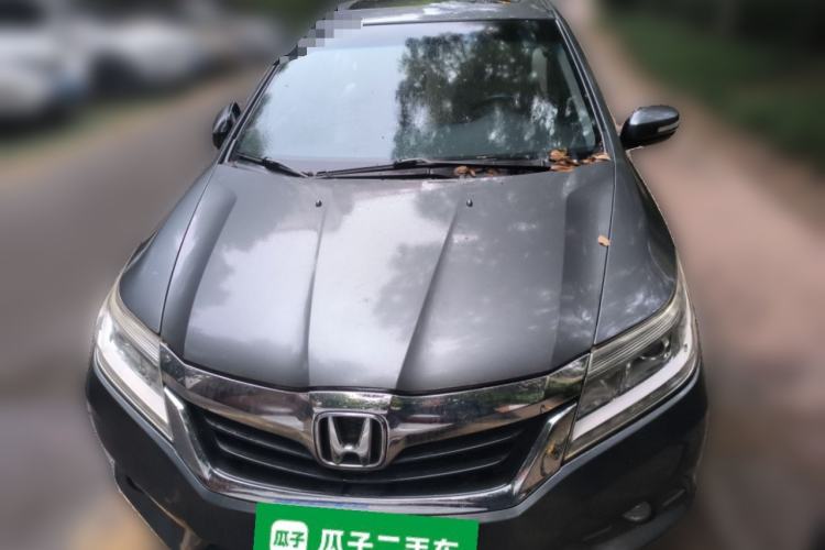 Used Honda Crider 2013 1.8L automatic luxury edition
