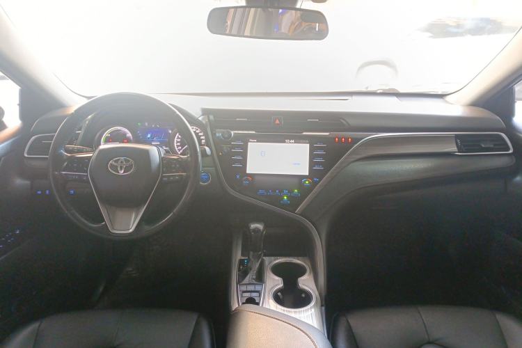 Used Toyota Camry 2018 Dual-Engine 2.5 HG Luxury Edition
