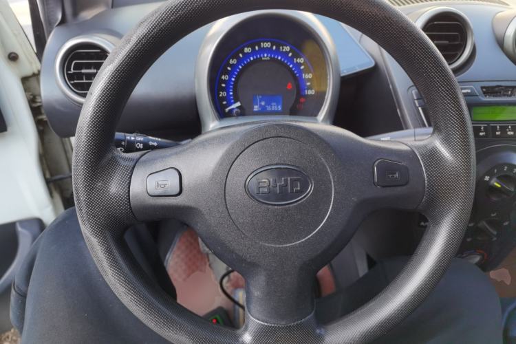 Used BYD F0 2012 1.0L XuanKu Trim
