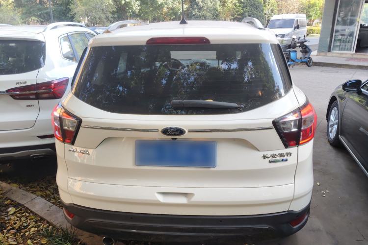 Used Ford Kuga 2019 EcoBoost 180 Two-Wheel-Drive Platinum Edition China VI Standard