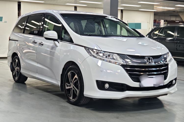 Used Honda Odyssey 2015 Updated Version 2.4L Smart Edition
