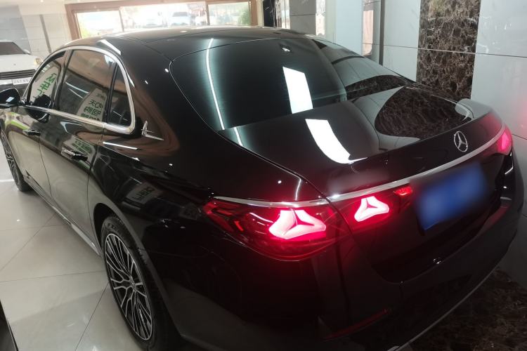 Used Mercedes-Benz E-Class 2025 E 300 L Luxury Model
