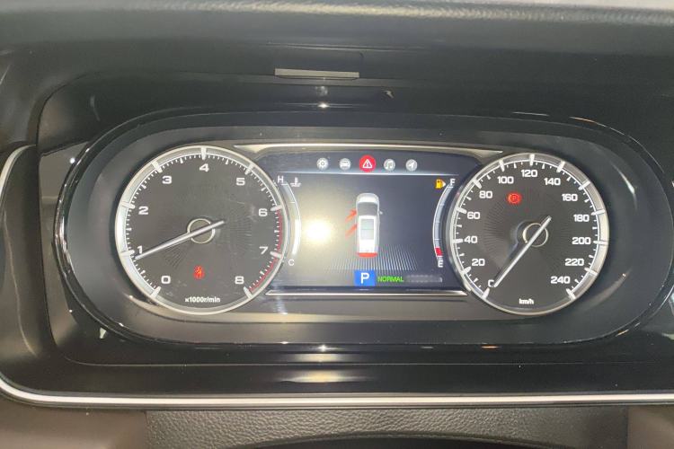 Used GAC Trumpchi M6 2019 270T DCT Luxury Edition (7-seater) China VI
