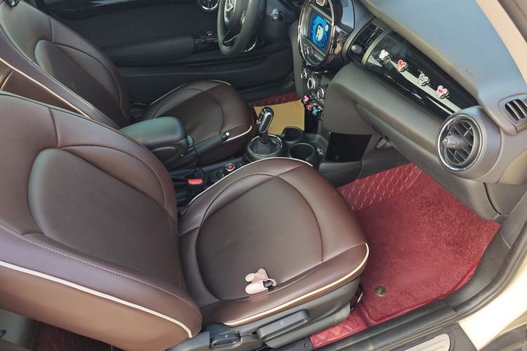 Used  MINI 2021 1.5T ONE PLUS
