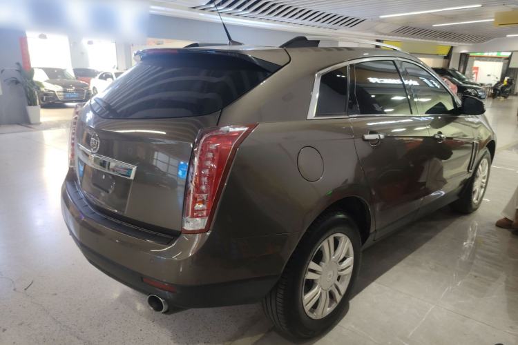 Used Cadillac SRX 2015 3.0L Elite Model
