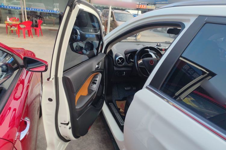 Used BYD Yuan 2016 1.5TID Automatic Luxury Version
