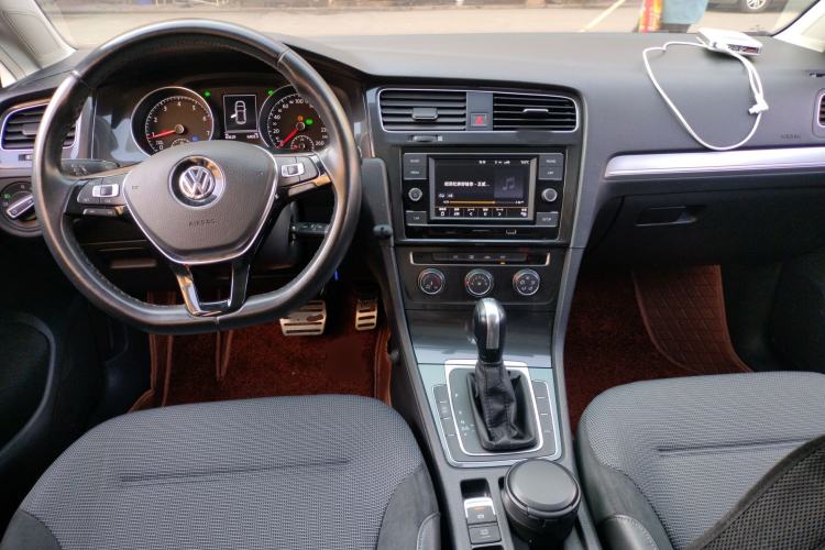 Used Volkswagen Golf 2018 230TSI Automatic Comfort Model