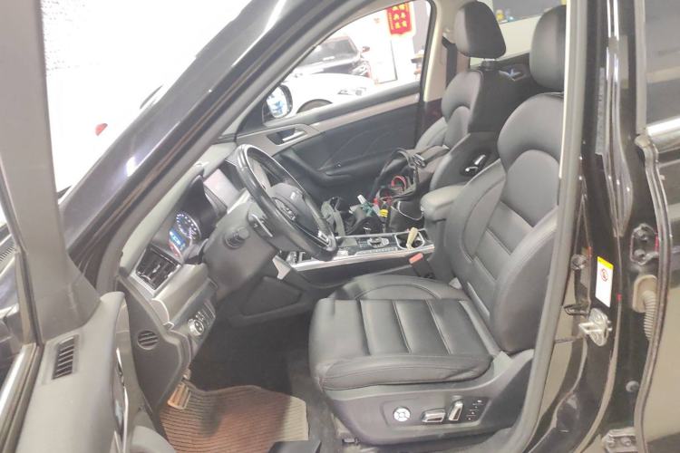 Used Haval H7 2017 Red-Label H7 2.0T Automatic Luxury Model
