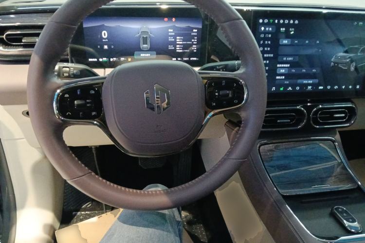 Used Leapmotor C11 2023 Range-Extended 300 Smart Enjoyment Edition
