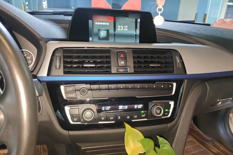 Used BMW 3 Series 2019 320i M Sport Package
