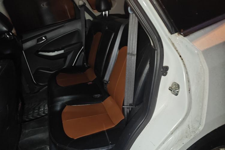 Used Venucia T70 2016 2.0L CVT Smart Choice Edition