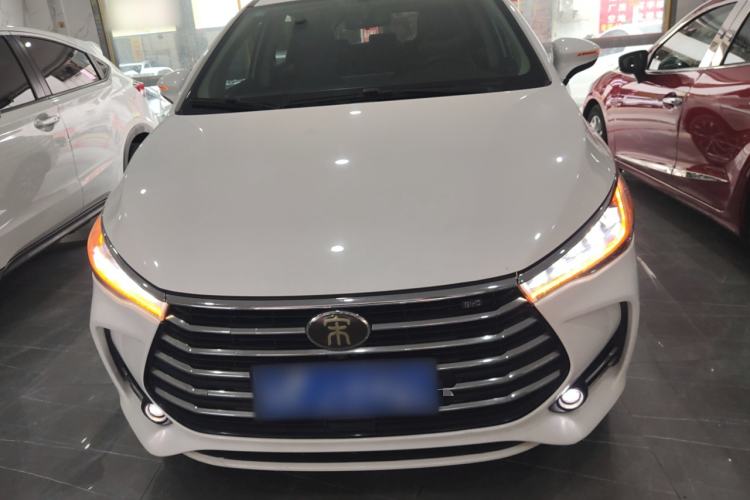Used BYD Song MAX 2019 1.5T Automatic Smart Connect Ruiyi Sunroof Model 7 Seats China VI Standard
