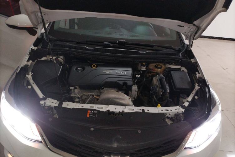 Used Chevrolet Cruze 2017 1.5L Manual Xuanfeng Edition
