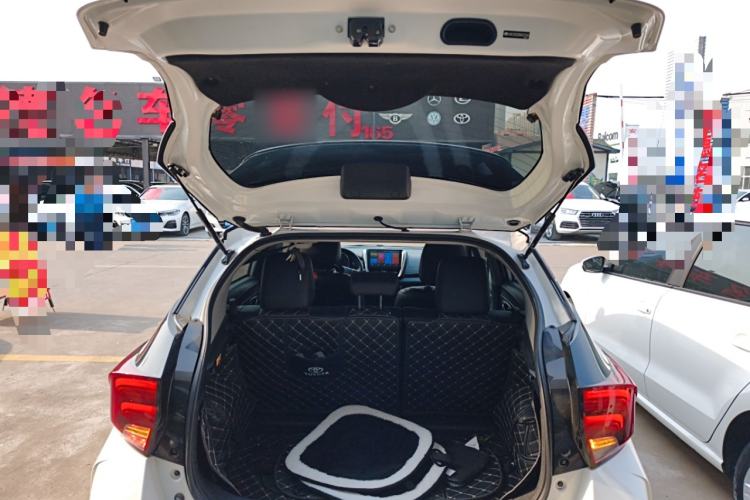 Used Toyota YARiS L 2022 X-Trail 1.5L CVT Luxury PLUS Edition
