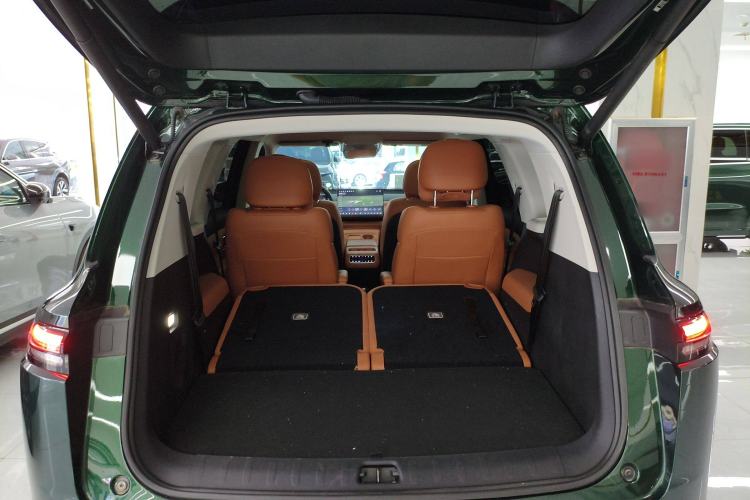 Used Leapmotor C16 2024 Range-Extended 200 Luxury Edition
