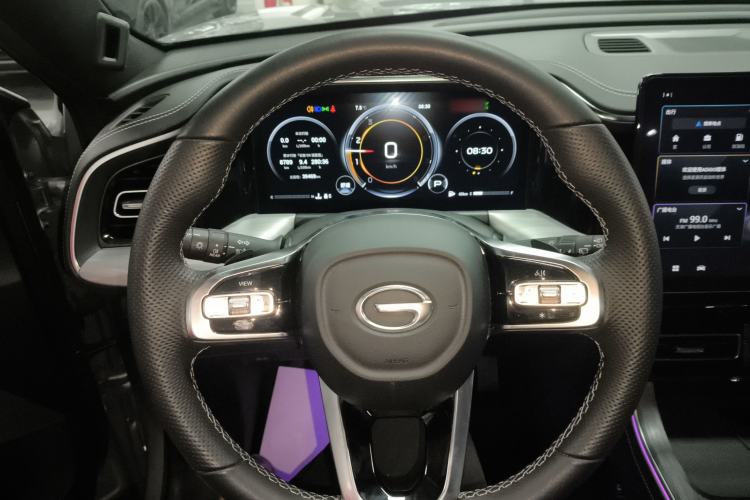 Used GAC Trumpchi GS8 2022 Flagship Series 2.0 TGDI Four-Wheel Drive Luxury Smart Connectivity Version (7 Seats)