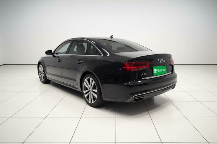 Used Audi A6L 2018 30th Anniversary Edition 35 TFSI Sport Edition
