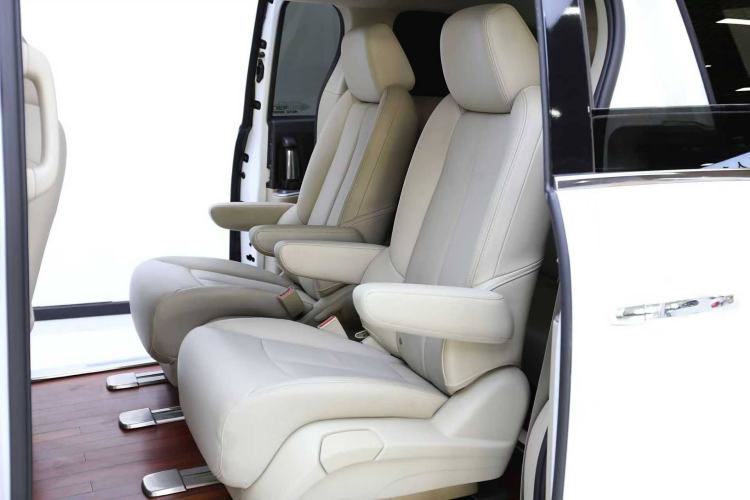 Used Buick GL8 2018 28T Luxury Model China VI Standard
