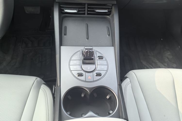 Used BYD Seal 06 New Energy 2025 DM-i Smart Drive 80KM Luxury Model
