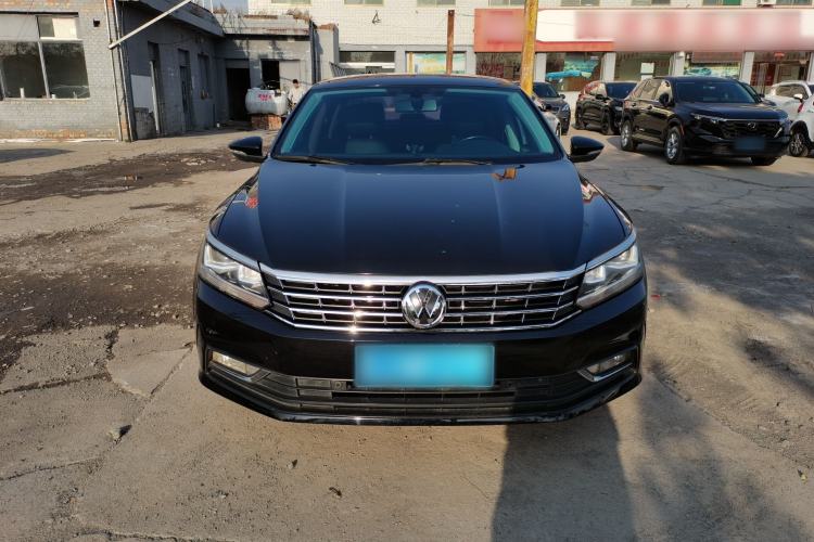 Used Volkswagen Passat 2017 330TSI DSG Luxury Edition
