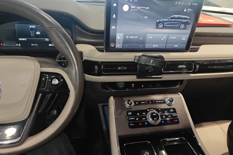 Used Lincoln Aviator 2020 3.0T V6 Four-Wheel Drive Premium Edition
