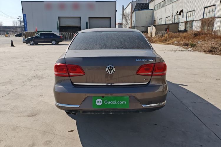 Used Volkswagen Magotan 2015 Facelift 1.8TSI Luxury Model