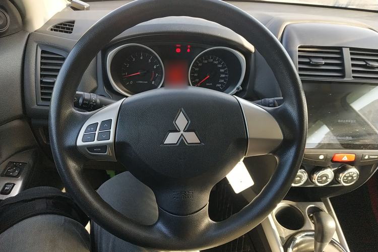 Used Mitsubishi ASX 2013 2.0L CVT Two-Wheel Drive Elite Edition
