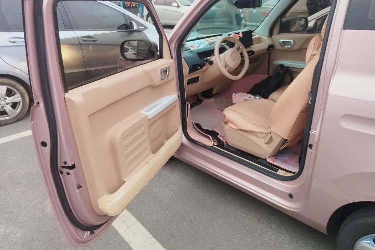 Used Geely Galaxy Panda 2023 Panda Mini 200km Endurance Bear