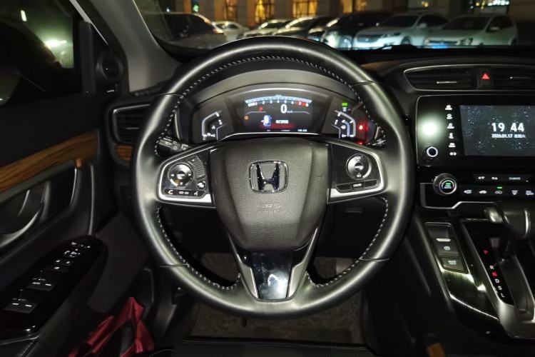 Used Honda CR-V 2017 240TURBO CVT Front-Wheel Drive Fashion Edition