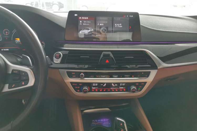 Used BMW 5 Series 2018 530Li Luxury Edition M Sport Package
