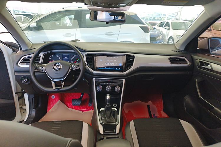 Used Volkswagen T-ROC 2019 230TSI DSG Two-Wheel-Drive Advanced Version China VI Standard
