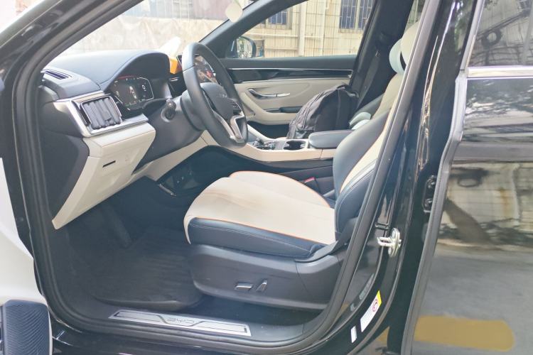 Used BYD Song PLUS New Energy 2024 HONOR Edition DM-i 150km Flagship PLUS
