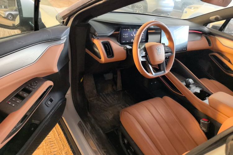 Used BYD Song L EV 2025 Intelligent Driving Version 662 km LiDAR Excellence Edition