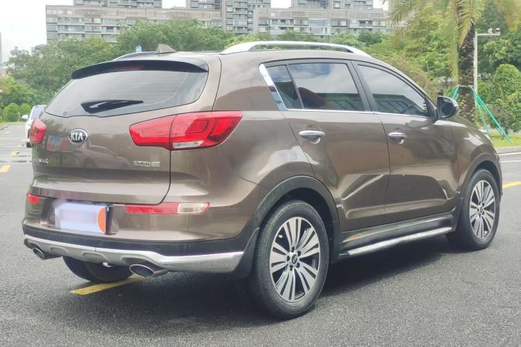 Used Kia Sportage R 2015 2.0L Automatic Two-Wheel Drive DLX Model
