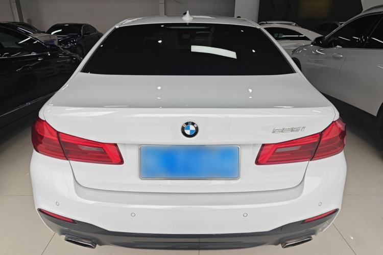 Used BMW 5 Series 2018 525i M Sport Package
