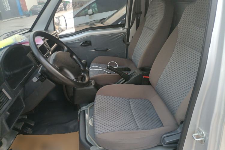 Used Wuling Zhiguang 2023 1.5L Utility Version with Enclosed Windows 2 Seats