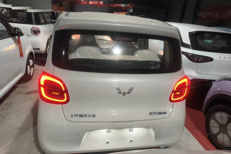 Used Wuling Hongguang MINIEV 2025 Four-Door Version Advanced Edition
