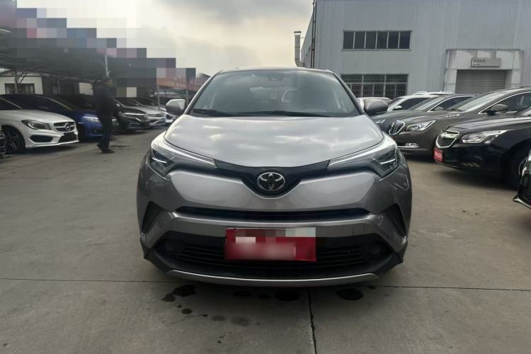 Used Toyota IZOA 2020 2.0L Yichi Version
