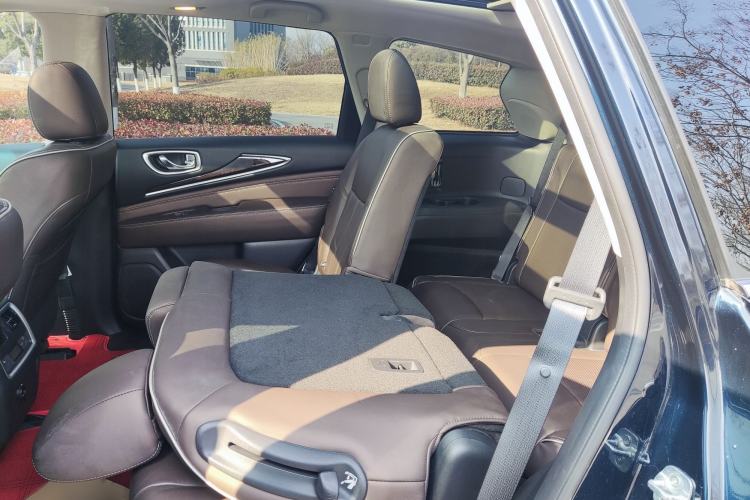 Used Infiniti QX60 2016 2.5 S/C Hybrid Two-Wheel-Drive Excellence Edition China V Standard