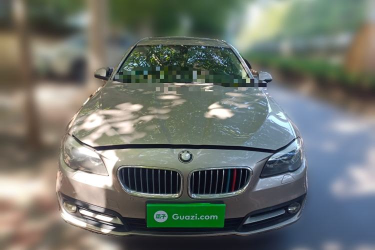 Used BMW 5 Series 2014 528Li Leading Model
