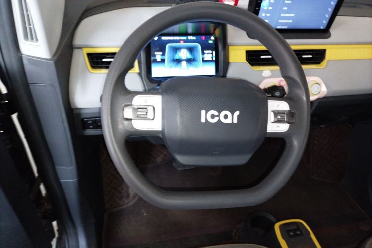 Used Chery QQ Ice Cream 2022 170km Sundae Phosphate Lithium-Ion