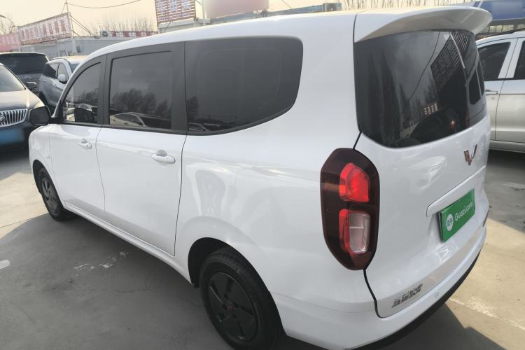Used Wuling Hongguang New Energy 2025 Extended-Range Hybrid 50KM Comfort Version
