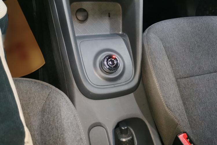 Used Wuling Hongguang New Energy 2024 All-Electric Model 300KM Practical Version
