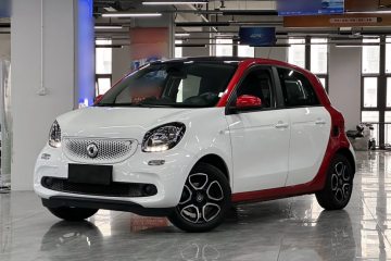 Used smart forfour 2018 0.9T 66 kW Pioneer Edition