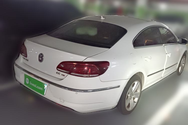 Used Volkswagen FAW-Volkswagen CC 2015 1.8TSI Prestige Model
