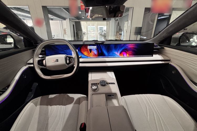 Used  E8 2024 665 km Range Rear-Drive Starship Long-Range Version
